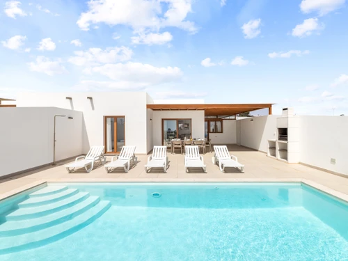 Villa Playa Blanca, 5 pièces, 8 personnes - photo_1012177866773
