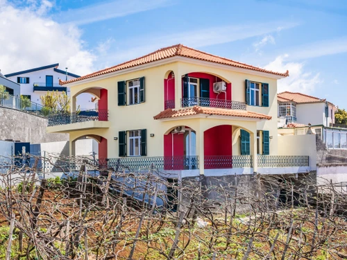 Villa Câmara de Lobos, 5 bedrooms, 10 persons - photo_1012408067979