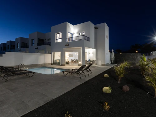 Villa Playa Blanca, 4 pièces, 6 personnes - photo_1012408071177