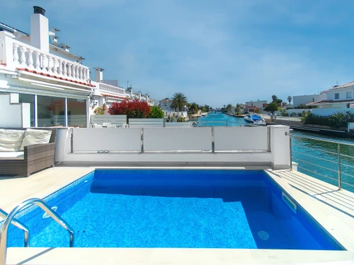 Villa Ampuriabrava, 3 dormitorios, 6 personas - photo_1012411574506