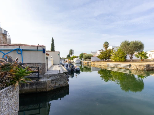 Apartamento Ampuriabrava, 2 dormitorios, 4 personas - photo_1012411577216