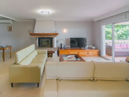 Villa Roses, 4 Schlafzimmer, 8 Personen - photo_1012411590937