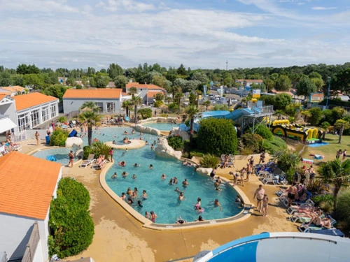 Camping Saint-Jean-de-Monts, 3 bedrooms, 6 persons - photo_1012416070667