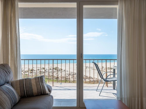 Apartamento Torredembarra, 3 dormitorios, 6 personas - photo_18448298826