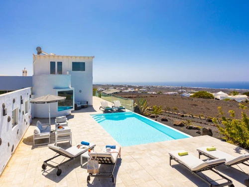 Villa Tías, 4 bedrooms, 10 persons - photo_1012435264123