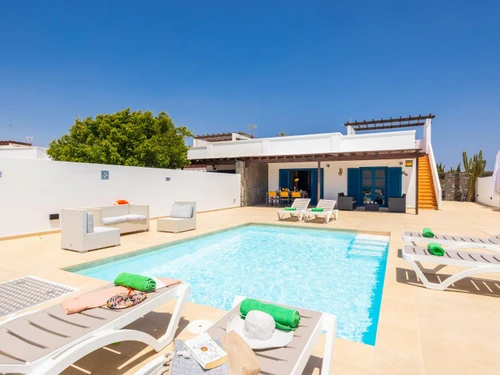 Villa Playa Blanca, 3 bedrooms, 6 persons - photo_1012435273515