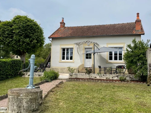 Gasthaus Bazolles, 1 Schlafzimmer, 2 Personen - photo_1012435979850