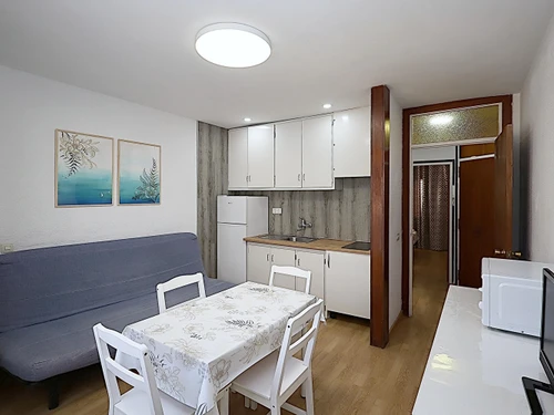 Apartamento Lloret de Mar, 1 dormitorio, 4 personas - photo_17558631374