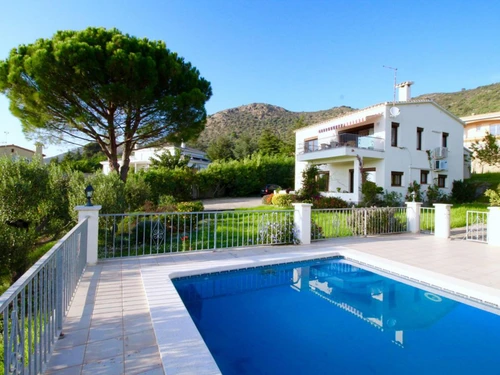 Villa Pau, 4 bedrooms, 8 persons - photo_18896714931