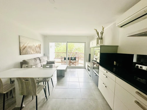 Apartment Roses, 2 bedrooms, 4 persons - photo_19111848109