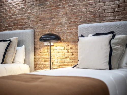 Apartment Madrid, 2 bedrooms, 8 persons - photo_1011773852394