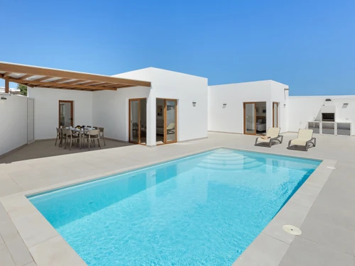 Villa Playa Blanca, 5 bedrooms, 10 persons - photo_1012177863792