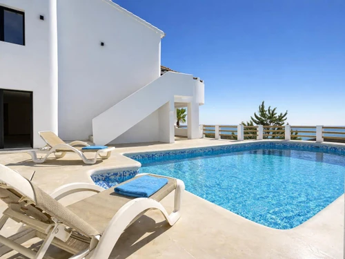 72 vacation rentals in Javea from 55 / night