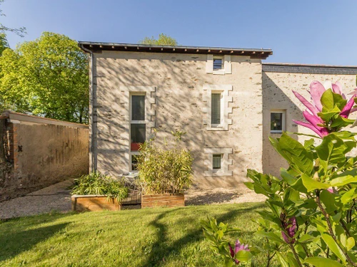 Casa rural Saint-Sébastien-sur-Loire, 1 dormitorio, 3 personas - photo_14894234357