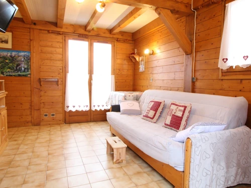 Chalet Les Carroz d'Araches, 2 bedrooms, 6 persons - photo_14920618041