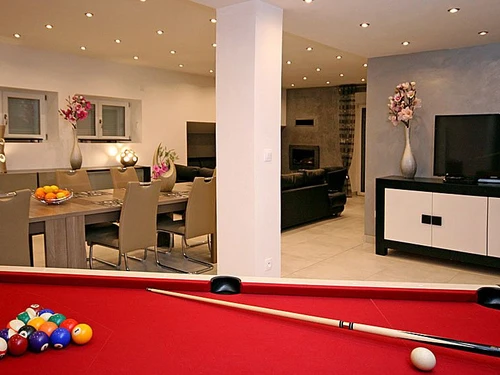 Gite Saulxures-sur-Moselotte, 7 bedrooms, 20 persons - photo_14994475866