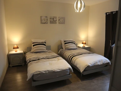 Gîte Fléville-Lixières, 4 pièces, 6 personnes - photo_15051414024