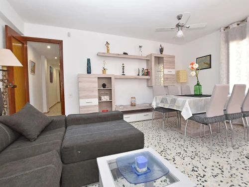 Apartamento Torredembarra, 3 dormitorios, 6 personas - photo_14597661168