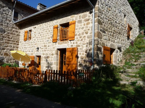 Gîte Saint-Jean-Soleymieux, 4 pièces, 6 personnes - photo_14687463970