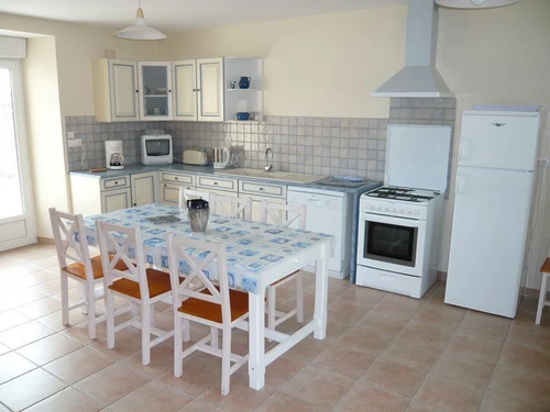 Casa rural Réville, 3 dormitorios, 6 personas - photo_10789476011