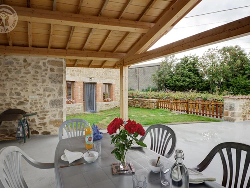 Gîte Saint-Hilaire-Cusson-la-Valmitte, 4 pièces, 6 personnes - photo_14690943790