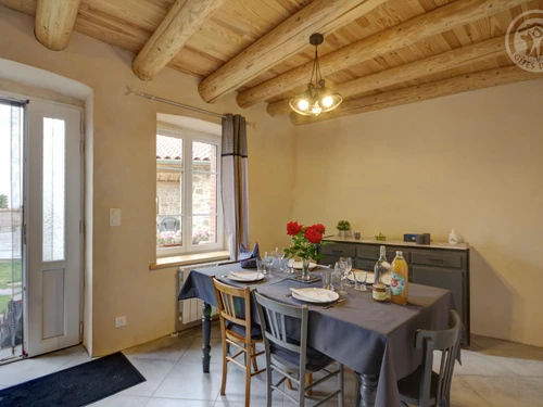 Gîte Saint-Hilaire-Cusson-la-Valmitte, 4 pièces, 6 personnes - photo_14690943790