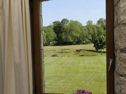 Gîte Colombé-le-Sec, 3 pièces, 4 personnes - photo_14732414456