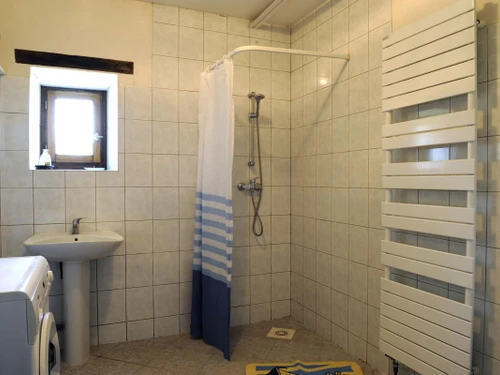 Gîte Colombé-le-Sec, 3 pièces, 4 personnes - photo_14732414456