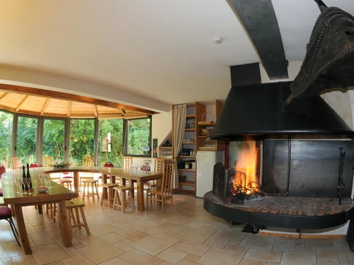 Gasthaus Bar-sur-Seine, 9 Schlafzimmer, 26 Personen - photo_14807723351