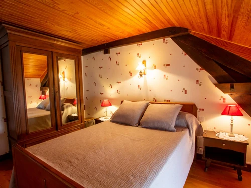Gasthaus Doissat, 4 Schlafzimmer, 8 Personen - photo_15472263562