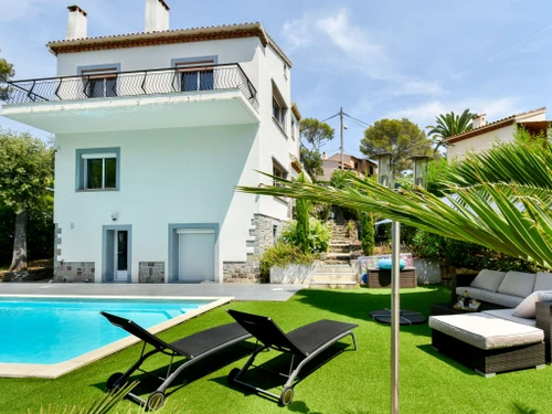 Villa Saint-Raphaël, 4 bedrooms, 8 persons - photo_16034863900