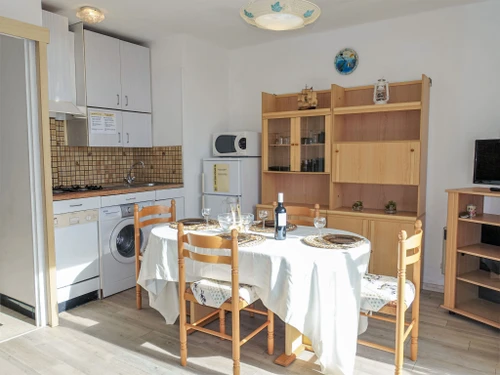 Apartment Fleury-Saint-Pierre-la-Mer, 2 bedrooms, 4 persons - photo_709196833