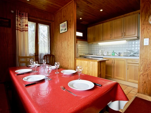 Apartment Chamrousse, 3 bedrooms, 8 persons - photo_15360621551