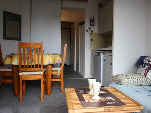 Studio Chamrousse, studio flat, 4 persons - photo_15000477572