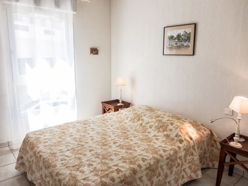 Apartment Saint-Cyprien, 2 bedrooms, 4 persons - photo_709485033