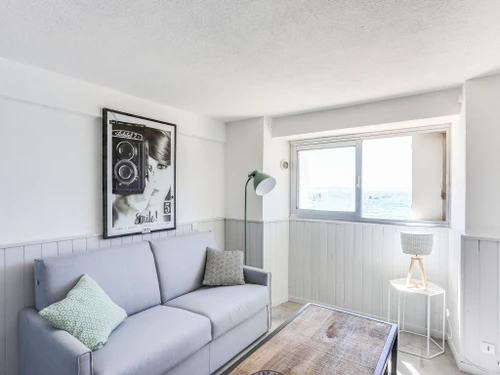 Apartment Le Lavandou, studio flat, 2 persons - photo_13610388719