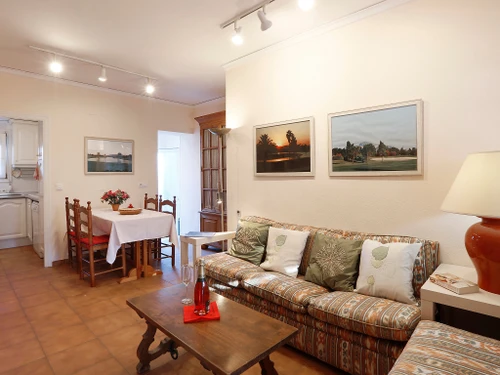 Apartamento Oliva, 3 dormitorios, 6 personas - photo_3001308245