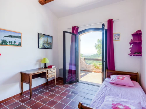 Villa Solliès-Ville, 4 Schlafzimmer, 6 Personen - photo_14210637243