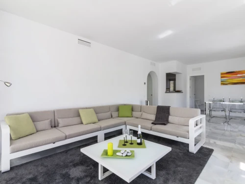 Apartamento Estepona, 2 dormitorios, 4 personas - photo_13165386431