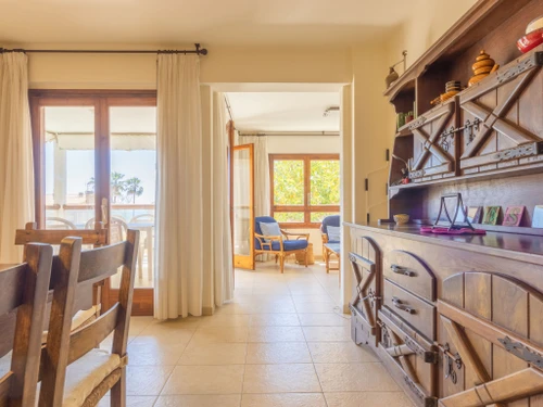 Apartamento Torredembarra, 3 dormitorios, 6 personas - photo_17656429244