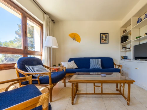 Apartamento Torredembarra, 3 dormitorios, 6 personas - photo_17656429244