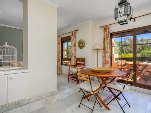 Apartamento Estepona, 2 dormitorios, 4 personas - photo_17678898848