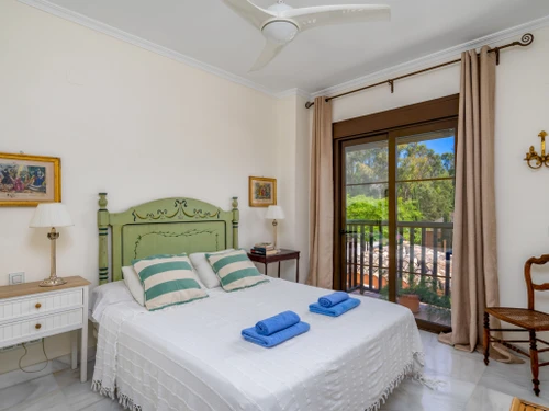 Apartamento Estepona, 2 dormitorios, 4 personas - photo_17678898848