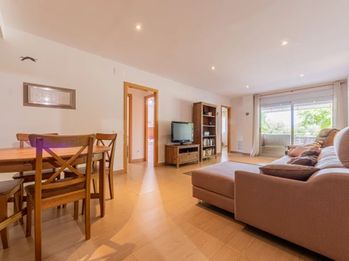 Apartment Torredembarra, 3 bedrooms, 6 persons - photo_17779501071