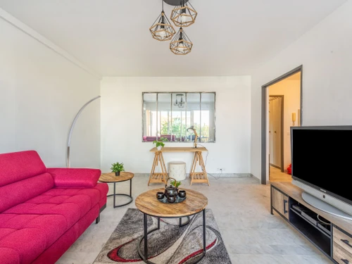 Ferienwohnung Saint-Laurent-du-Var, 2 Schlafzimmer, 6 Personen - photo_17906238719