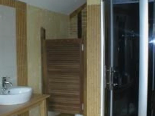 Gasthaus Le Tronchet, 3 Schlafzimmer, 6 Personen - photo_14984566581