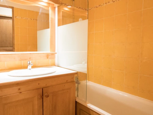 Apartment Lanslevillard, 2 bedrooms, 6 persons - photo_14301859239