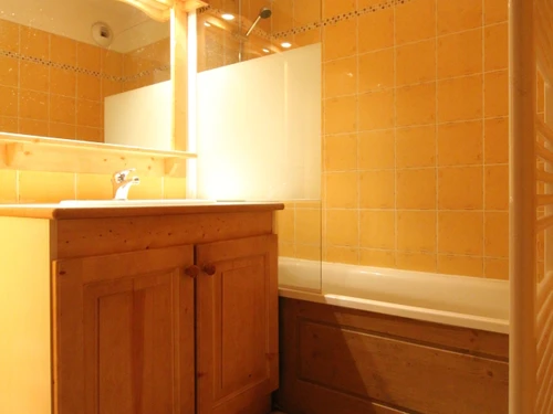 Apartment Lanslevillard, 2 bedrooms, 6 persons - photo_14301867299