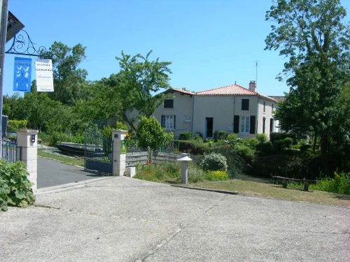 Gîte Damvix, 4 pièces, 6 personnes - photo_15062076003