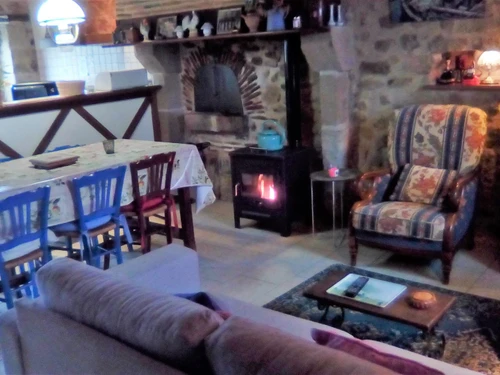 Gîte Bourbon-l'Archambault, 3 pièces, 4 personnes - photo_14487299646